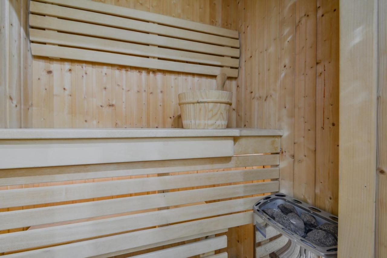 Apartament Rodzinny Hrabiego - Sauna, Centrum Zakopanego Ul Zamoyskiego, Balkon, 2 Sypialnie, Parking, Gorne Krupowki Exteriör bild
